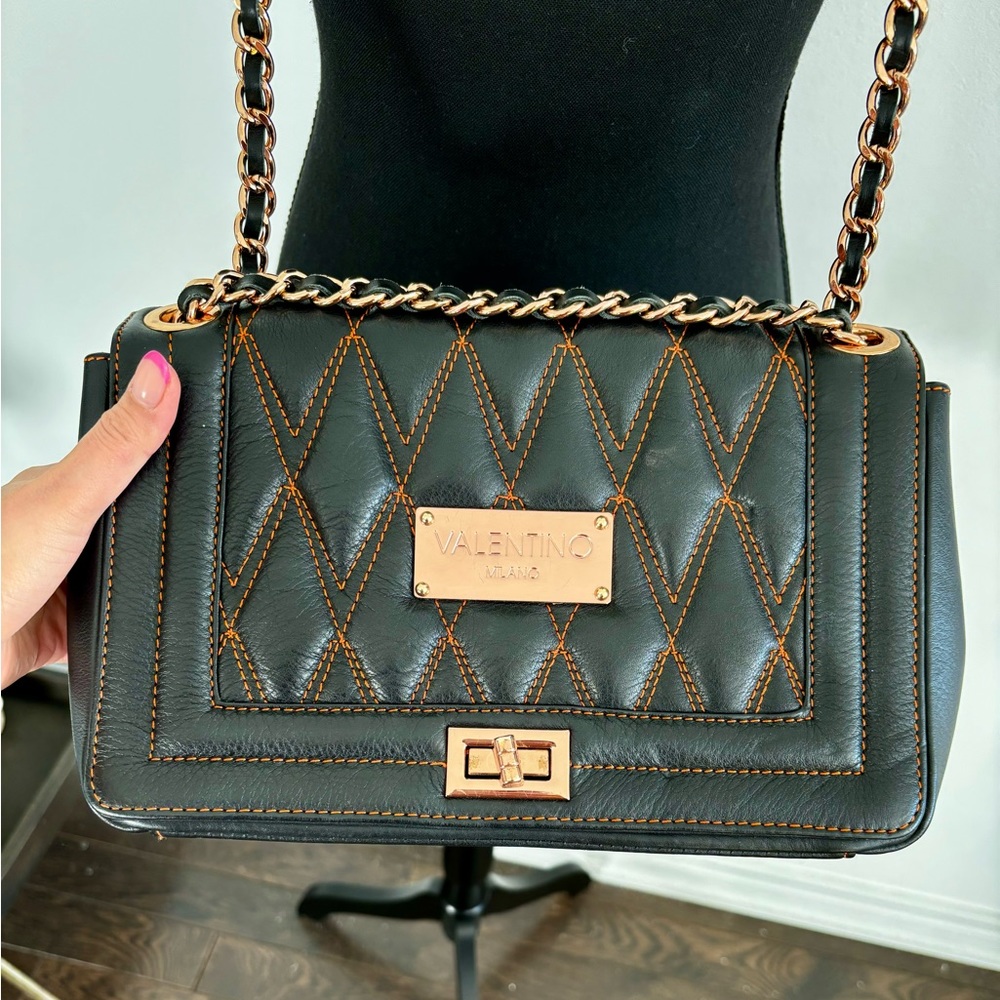 Crossbody Bag
VALENTINO BY MARIO VALENTINO